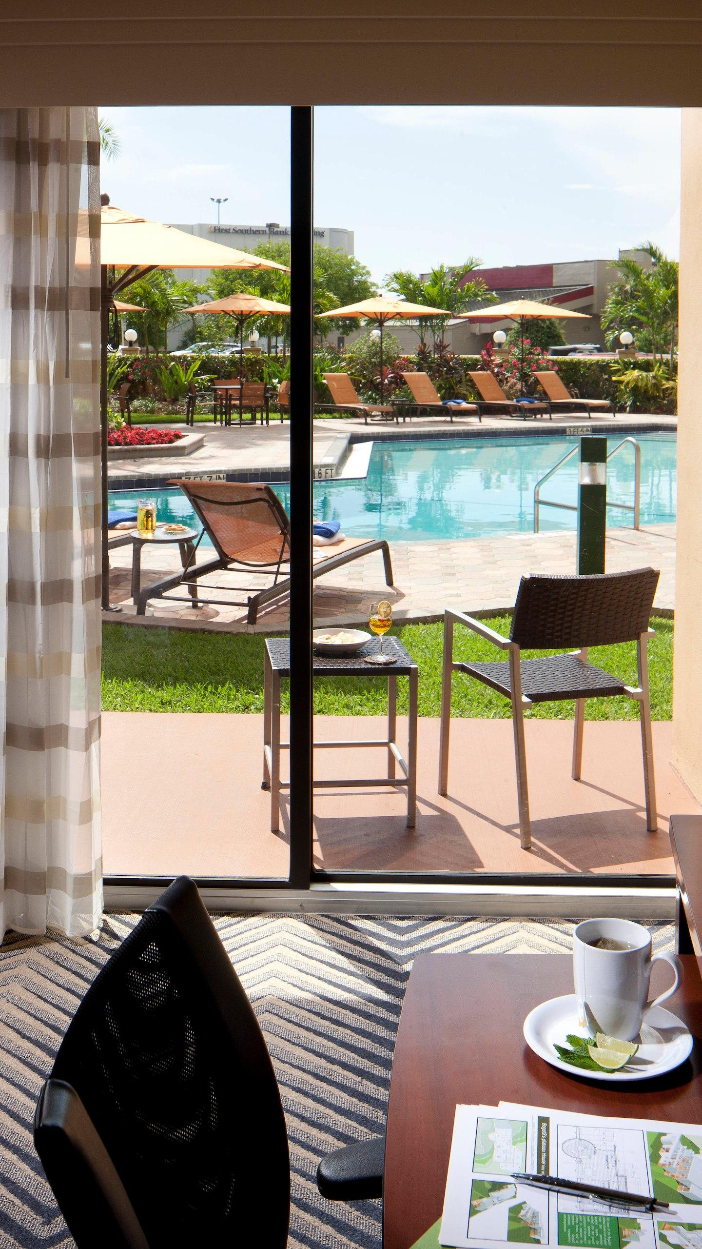 Courtyard By Marriott Fort Lauderdale East / Lauderdale-By-The-Sea Esterno foto
