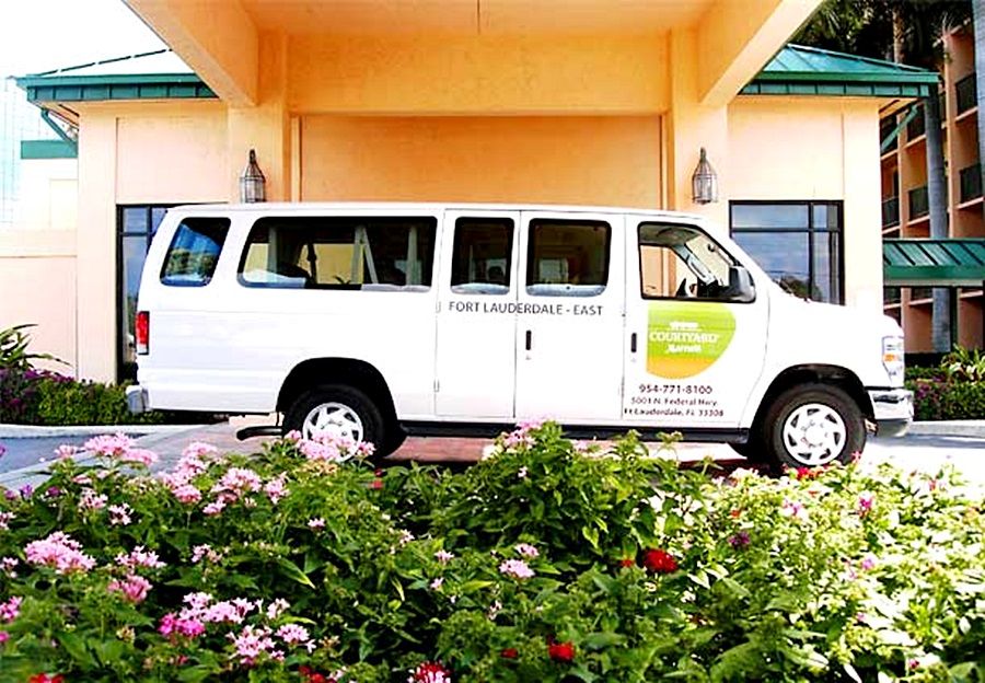 Courtyard By Marriott Fort Lauderdale East / Lauderdale-By-The-Sea Servizi foto
