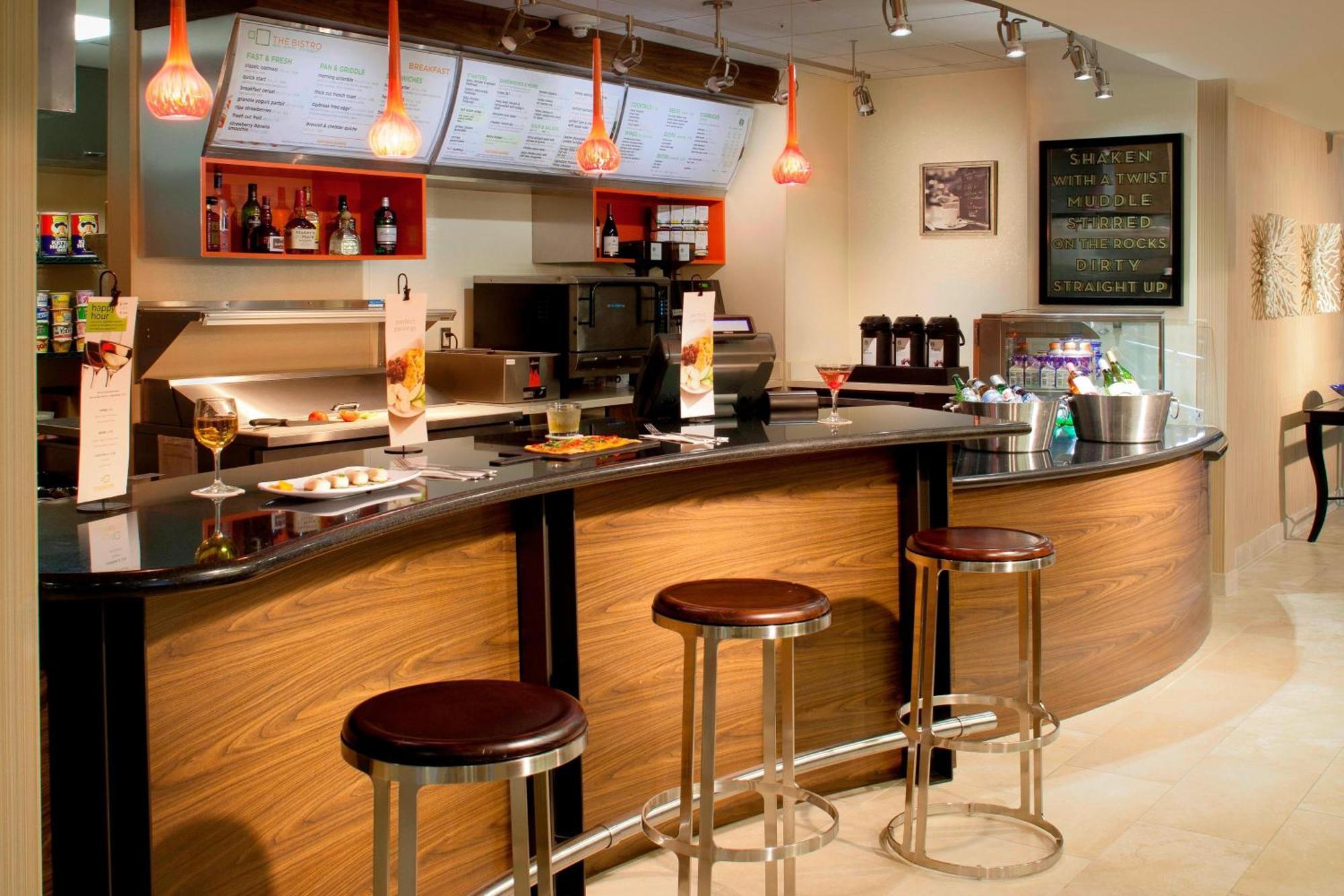 Courtyard By Marriott Fort Lauderdale East / Lauderdale-By-The-Sea Esterno foto