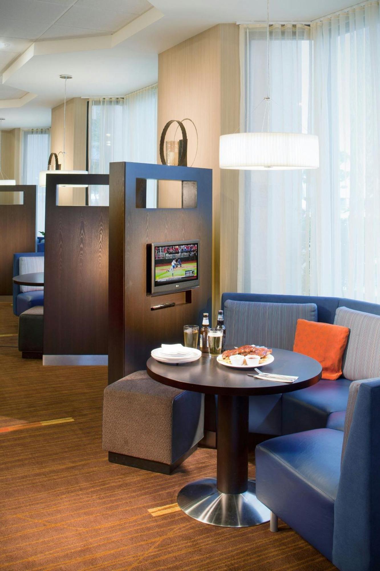 Courtyard By Marriott Fort Lauderdale East / Lauderdale-By-The-Sea Esterno foto