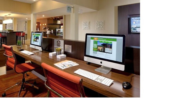 Courtyard By Marriott Fort Lauderdale East / Lauderdale-By-The-Sea Esterno foto