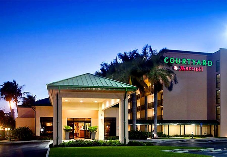 Courtyard By Marriott Fort Lauderdale East / Lauderdale-By-The-Sea Esterno foto